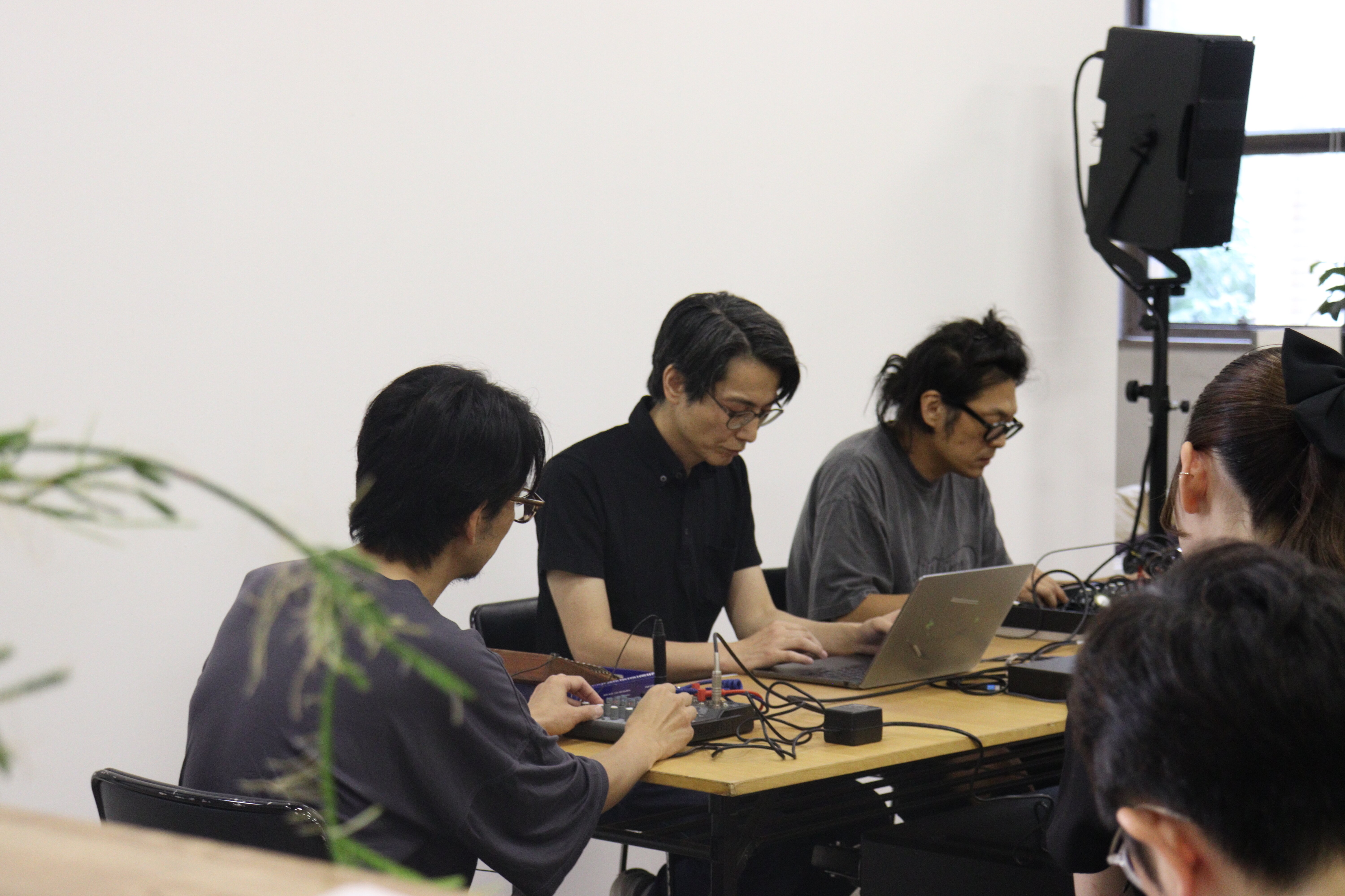 http://aichitriennale.jp/ala/project/IMG_4686.JPG